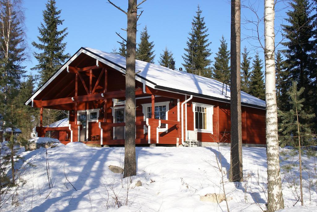Kartanohotelli Satulinna Huvilat Hirvensalmi Ruang foto